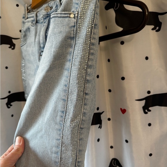 Light Blue Skinny Jeans with Distressed Look - Picture 3 of 7